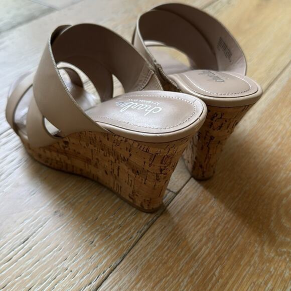Charles by Charles David Beige Platform Wedge Sandals Size 7.5 - Picture 6 of 7